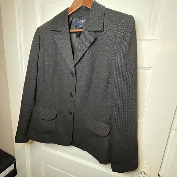 Jones Wear Micro Polka Dot Blazer - Picture 4 of 9